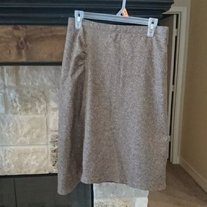 Banana Republic wool / laine fully lined skirt